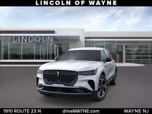 Certified 2026 Lincoln Nautilus Premier w/ Equipment Group 102A AWD/4WD image 2