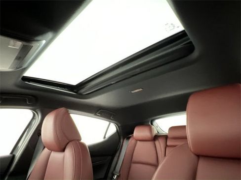 New 2026 MAZDA MAZDA3 Carbon AWD/4WD image 10