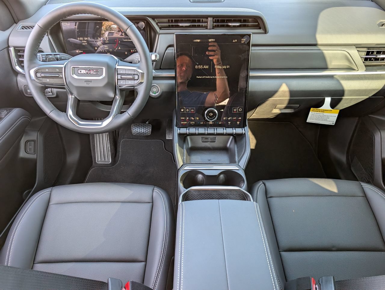 New 2027 GMC Terrain Elevation w/ Elevation Premium Package FWD image 9