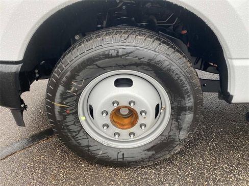 New 2026 Ford F350 XL image 9