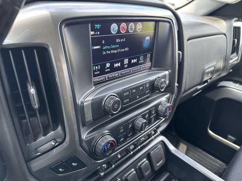 Used 2018 Chevrolet Silverado 1500 LT w/ All Star Edition AWD/4WD image 27