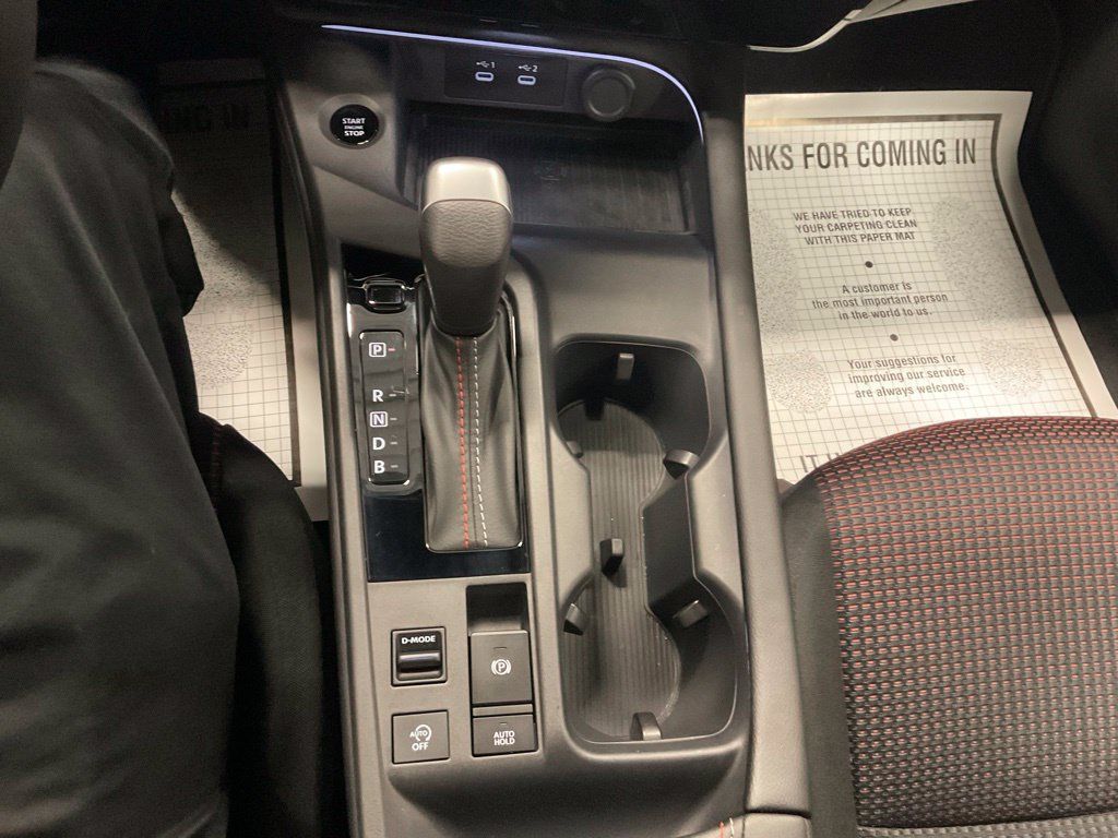 Used 2026 Nissan Sentra SR w/ Floor Mat Package FWD image 19