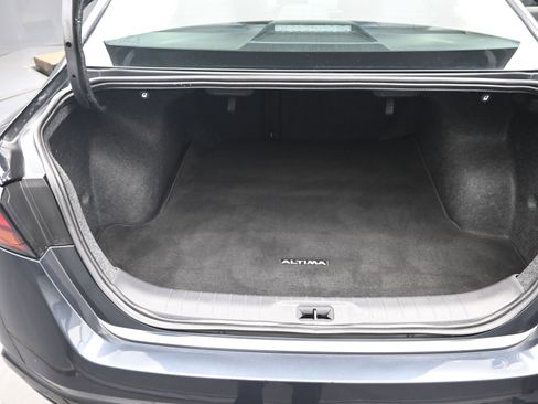 Used 2021 Nissan Altima 2.5 SV image 12