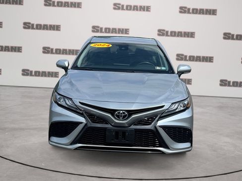 Used 2024 Toyota Camry XSE FWD image 8