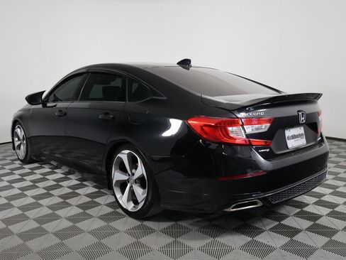 Used 2019 Honda Accord Sport image 4