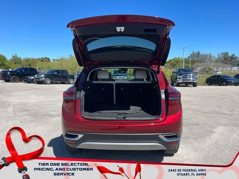 Used 2023 Buick Envision Essence image 16