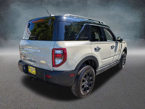 Used 2025 Ford Bronco Sport Badlands w/ Topo Graphic Package AWD/4WD image 4