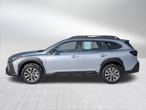 Certified 2025 Subaru Outback image 4