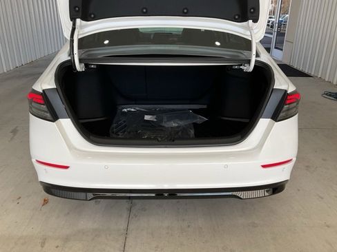 New 2025 Honda Accord EX-L image 18