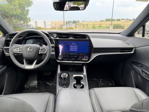 Used 2025 Lexus RZ 450e w/ Accessory Package (2T) AWD/4WD image 19