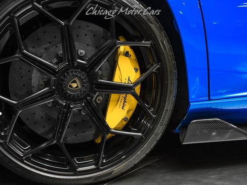Used 2021 Lamborghini Aventador SVJ AWD/4WD image 64