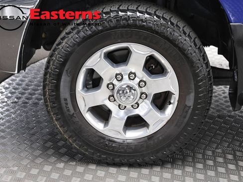 Used 2017 RAM 2500 Tradesman w/ Chrome Appearance Group AWD/4WD image 32