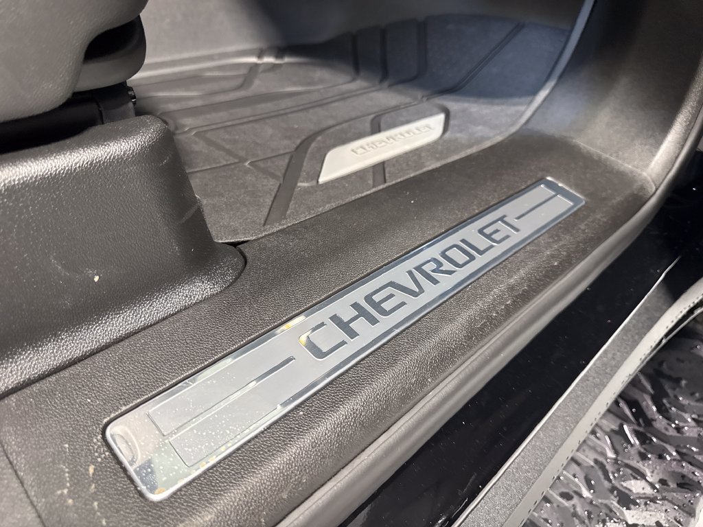 New 2027 Chevrolet Tahoe Z71 w/ Comfort Package AWD/4WD image 36