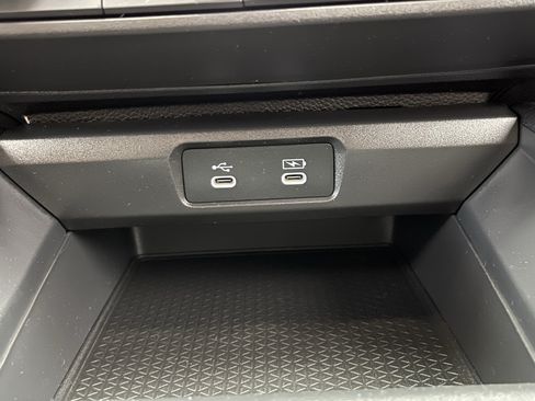 Used 2025 Honda Accord SE image 27