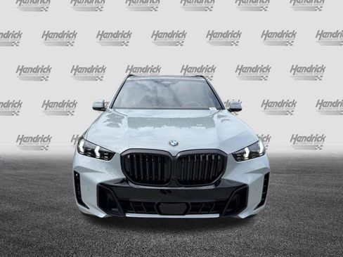 New 2026 BMW X5 sDrive40i w/ Executive Package image 3
