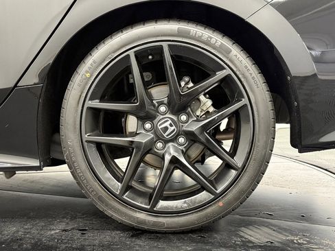 Used 2024 Honda Civic Sport image 12