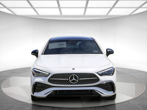 Used 2024 Mercedes-Benz CLE 300 4MATIC Coupe image 6