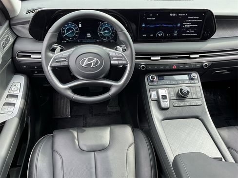 Used 2024 Hyundai Palisade Limited image 10