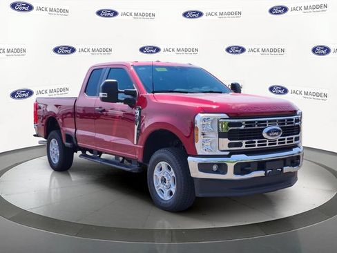 New 2026 Ford F250 XLT w/ FX4 Off-Road Package AWD/4WD image 7