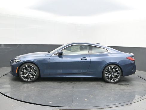 New 2026 BMW 430i Coupe w/ Premium Package image 2