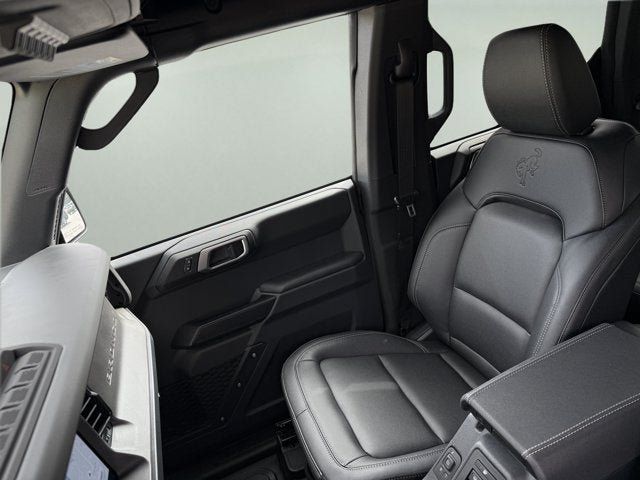 New 2026 Ford Bronco Badlands w/ Sasquatch Package AWD/4WD image 17