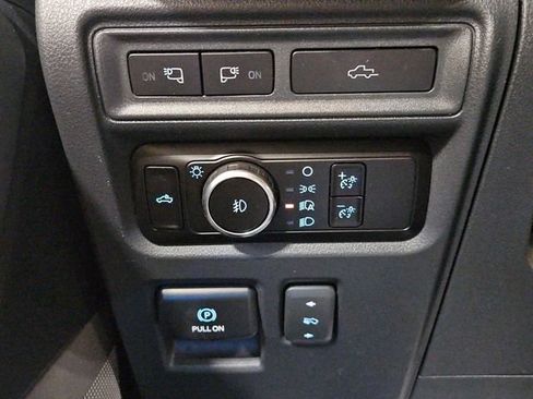 Used 2023 Ford F150 Lariat w/ Equipment Group 502A High AWD/4WD image 37