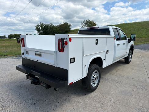 New 2026 GMC Sierra 2500 Pro w/ Convenience Package AWD/4WD image 3