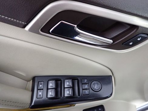 Used 2017 GMC Yukon Denali w/ Open Road Package image 23