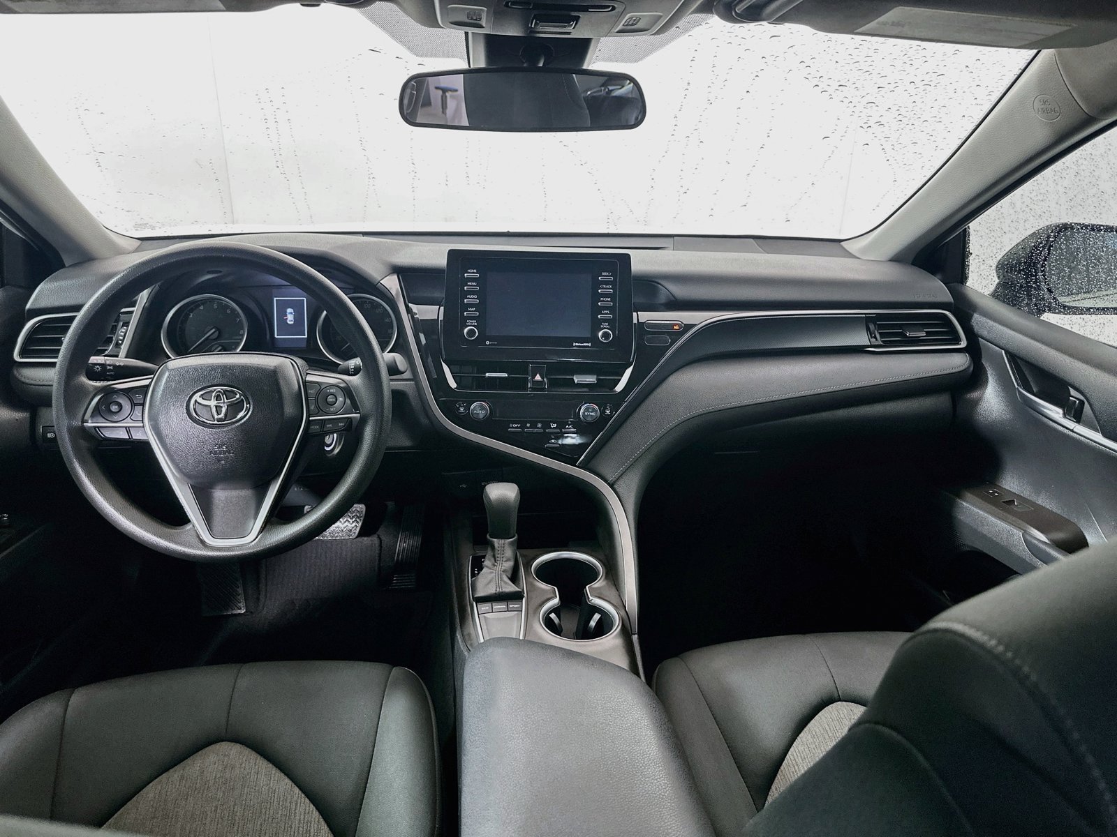 Used 2022 Toyota Camry LE FWD image 20