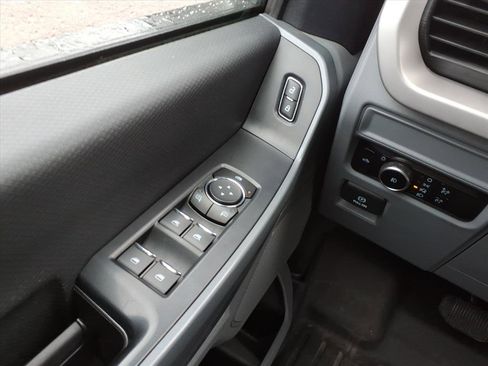 Used 2023 Ford F150 XLT image 19