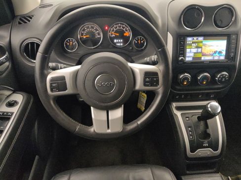 Used 2017 Jeep Compass High Altitude AWD/4WD image 22