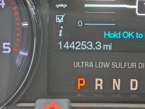 Used 2012 Ford F350 Lariat w/ Chrome Pkg image 11