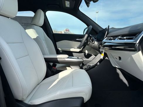 New 2026 BMW X1 xDrive28i w/ Technology Package AWD/4WD image 21