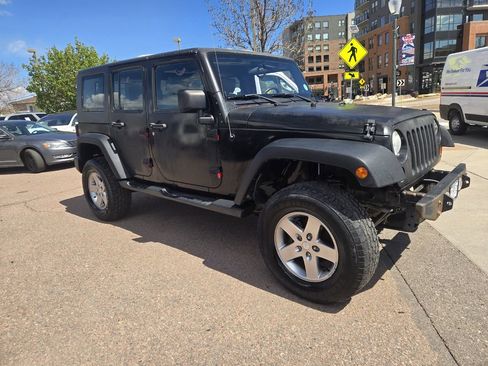 Used 2010 Jeep Wrangler Unlimited Sport AWD/4WD image 13