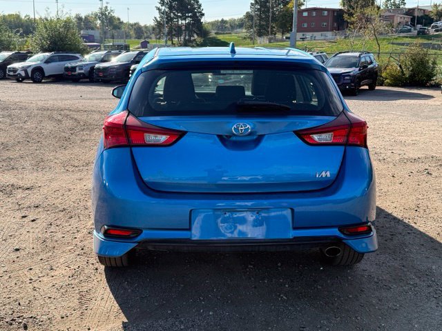 Used 2018 Toyota Corolla iM w/ All-Weather Mat Package FWD image 4