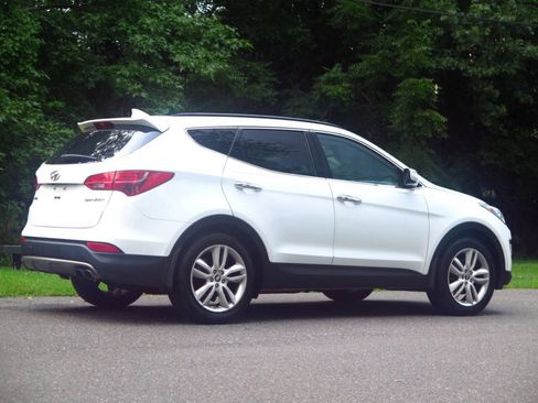 Used 2014 Hyundai Santa Fe Sport 2.0T w/ Navigation Package 06 FWD image 4