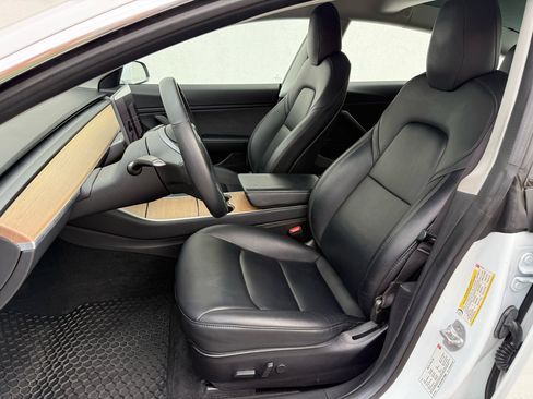Used 2018 Tesla Model 3 Long Range image 26