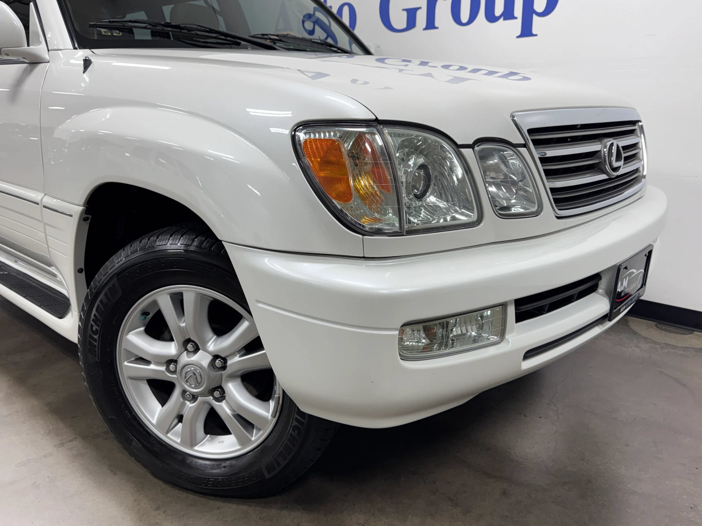 Used 2004 Lexus LX 470 4WD image 23