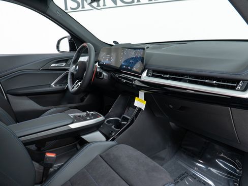 New 2025 BMW X1 M35i w/ Premium Package image 21