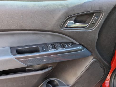 Used 2016 Chevrolet Colorado Z71 RWD image 48