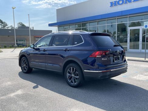 Used 2023 Volkswagen Tiguan SE FWD image 4