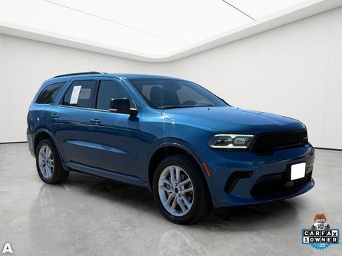 Certified 2025 Dodge Durango GT image 9