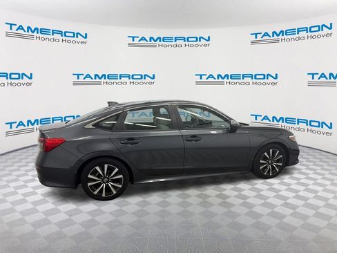 Used 2022 Honda Civic EX image 6