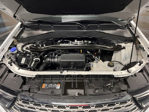 Used 2023 Ford Explorer Limited image 26
