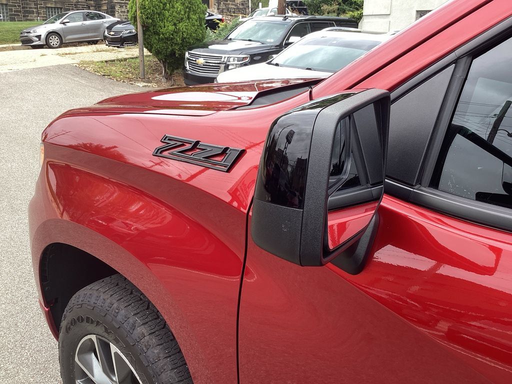 Used 2024 Chevrolet Silverado 1500 RST w/ Convenience Package II AWD/4WD image 29