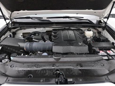 Used 2022 Toyota 4Runner TRD Off-Road Premium image 19