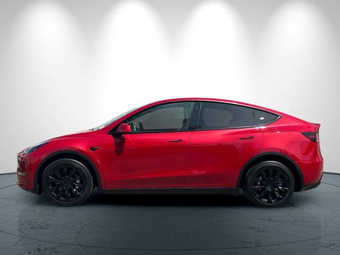Used 2023 Tesla Model Y Long Range AWD/4WD image 7