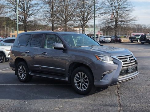 Used 2015 Lexus GX 460 Luxury image 3