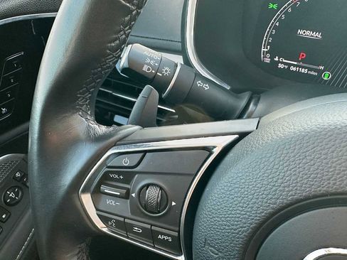 Used 2023 Acura MDX SH-AWD w/ Technology Package image 37