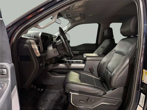 Used 2024 Ford F250 Lariat w/ Lariat Ultimate Package AWD/4WD image 5